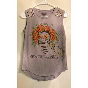 DOE SKULL TANK TOP •SIZE SMALL SKULL 💀